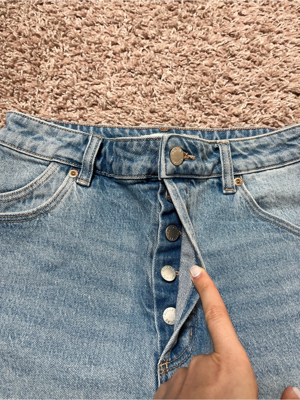 ROLLA'S Original Light Blue High-Rise Frayed Denim Shorts - Picture 3 of 9
